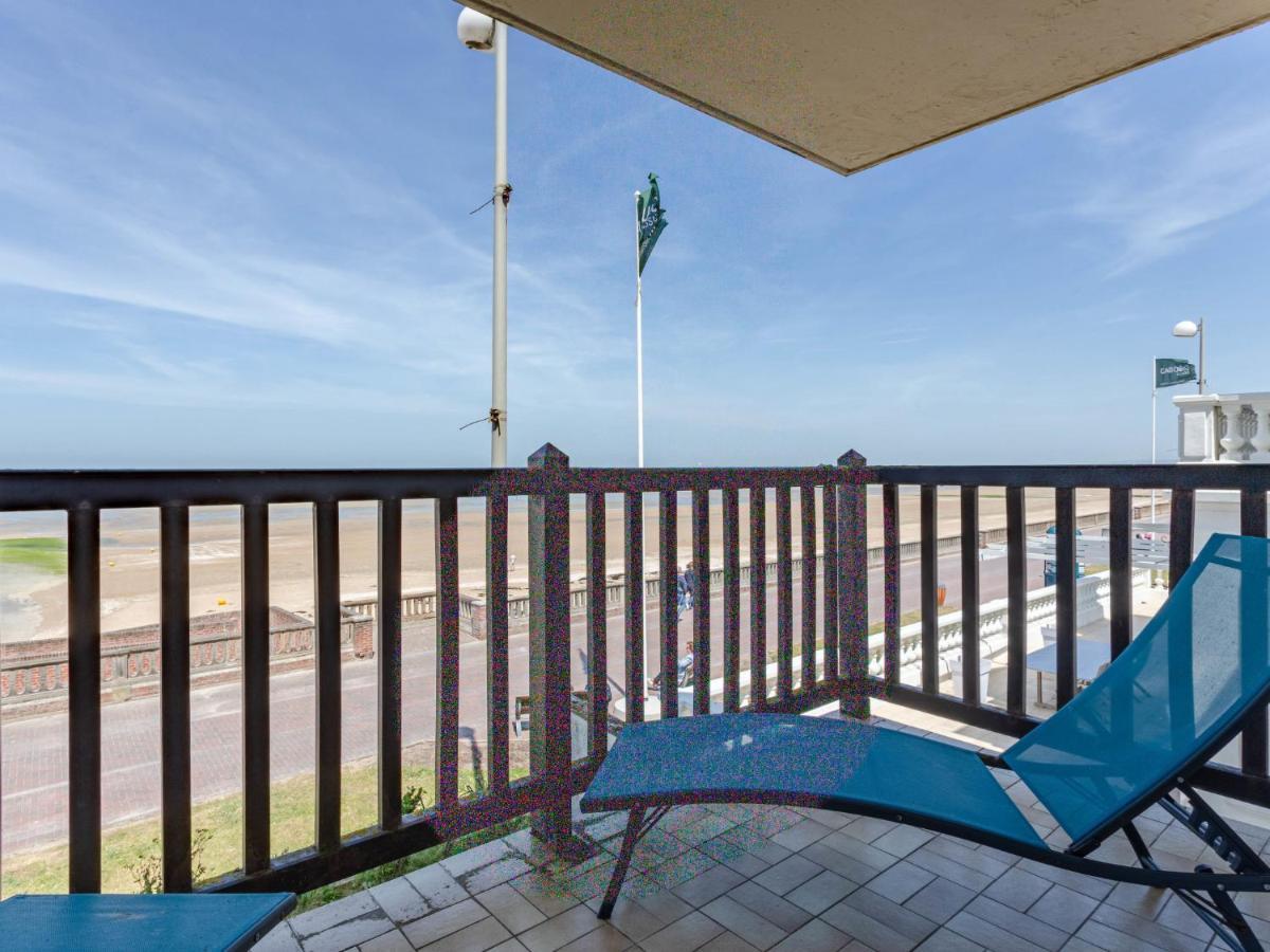 Apartment Les Terrasses Du Casino By Interhome Кабур Екстериор снимка